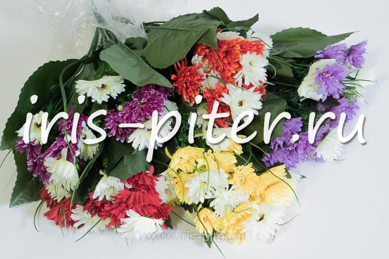 Букет георгин 10г с листом двухцветный 