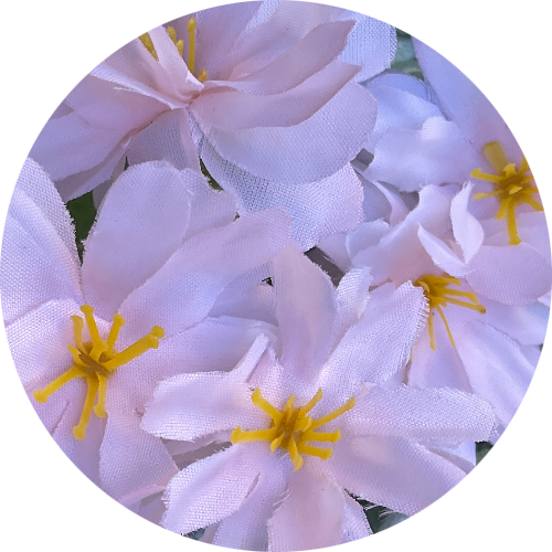 Светло-розовый