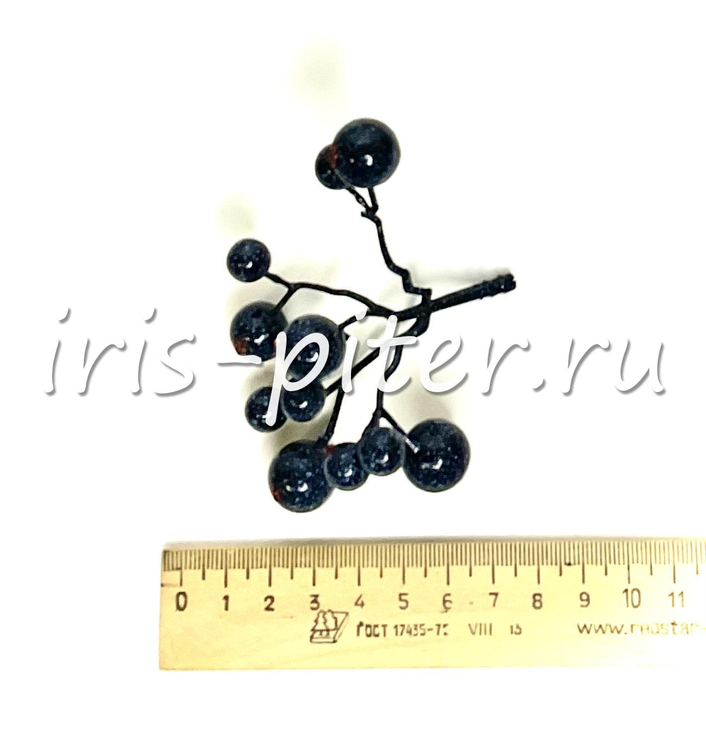 Ветка ягоды зонтик 11ягод