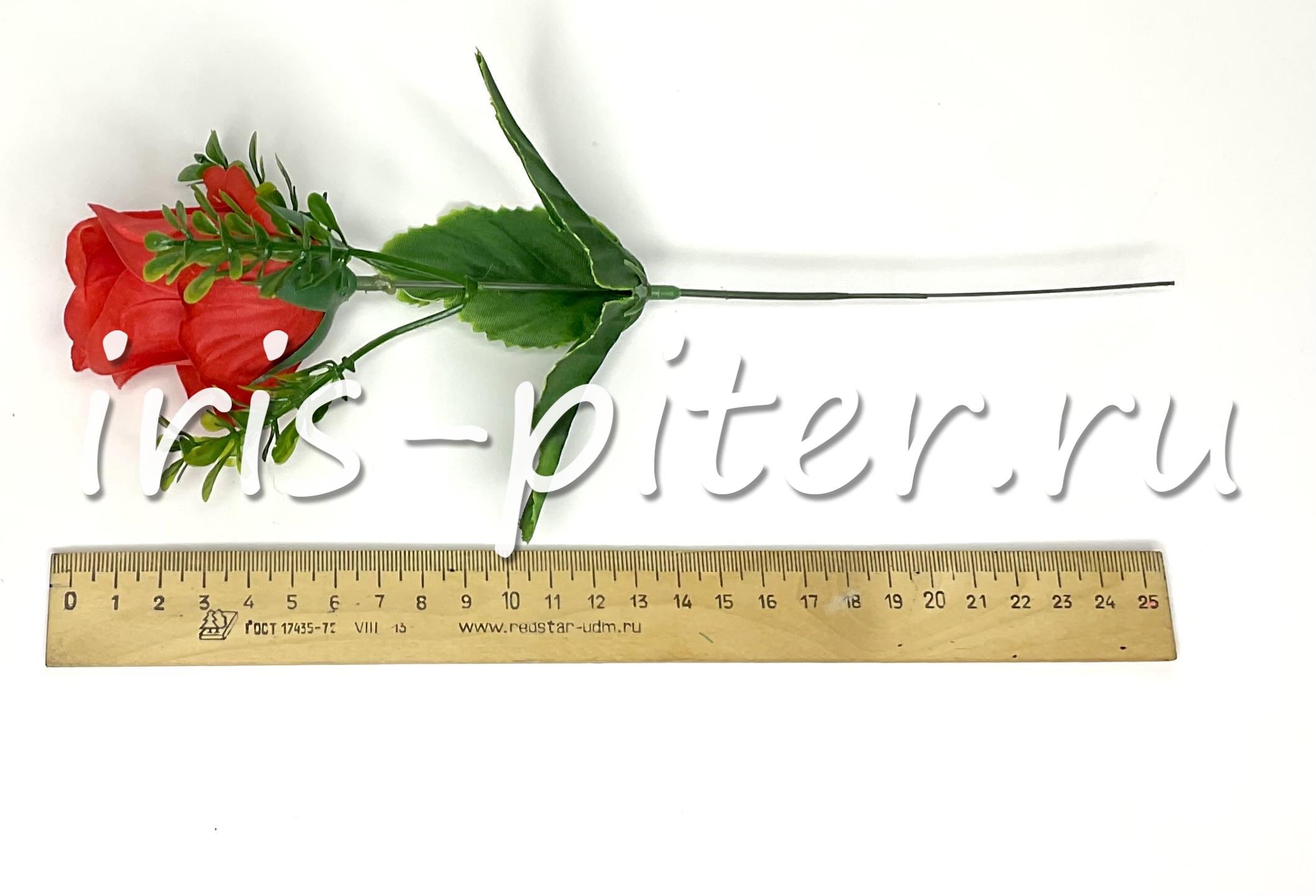 Голова розы бутон со стеблем 